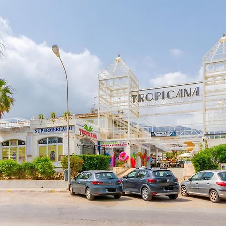 Апартаменты Penthouse Next To The Denia Marina Экстерьер фото